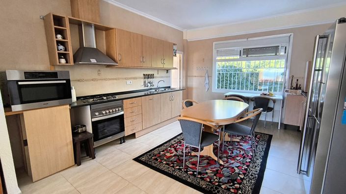 Image No.9-3 Bed Villa for sale