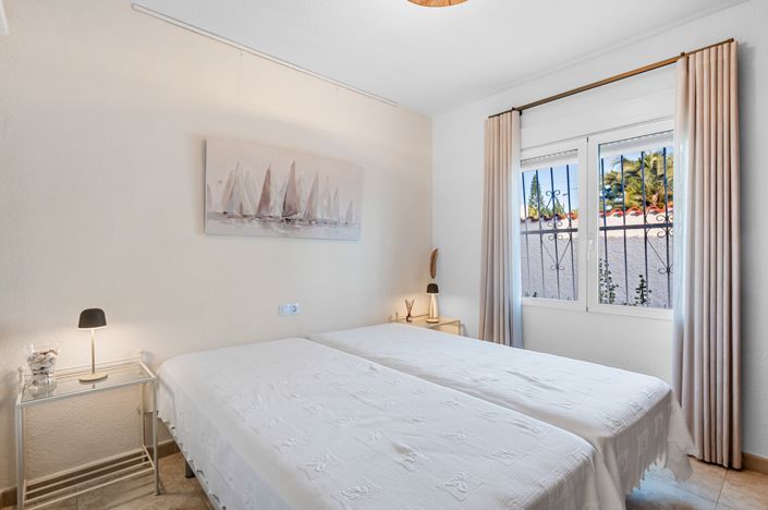 Image No.19-3 Bed Villa for sale