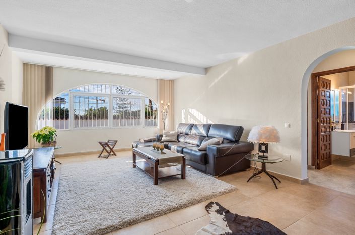 Image No.4-3 Bed Villa for sale