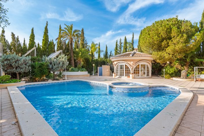 Image No.45-5 Bed Villa for sale