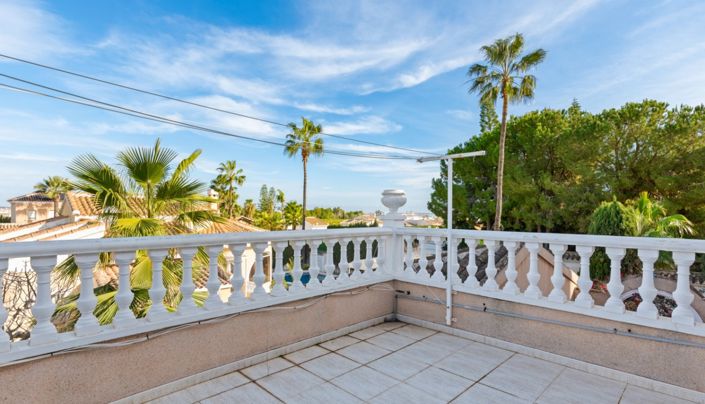 Image No.46-5 Bed Villa for sale