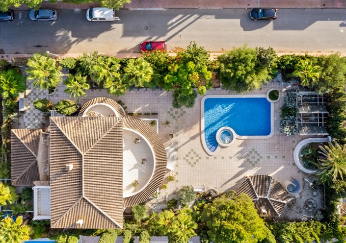 Image No.50-5 Bed Villa for sale