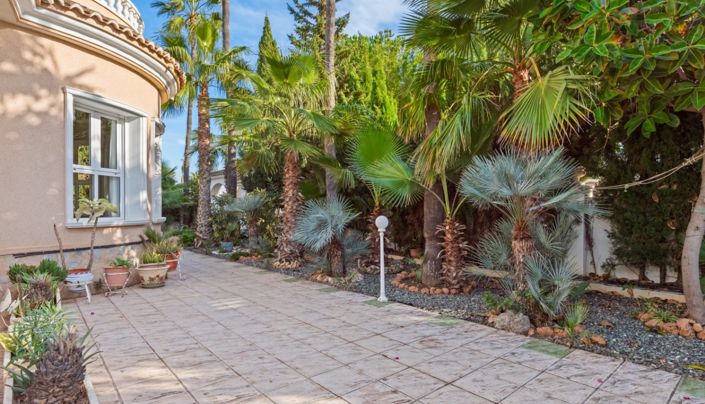 Image No.53-5 Bed Villa for sale