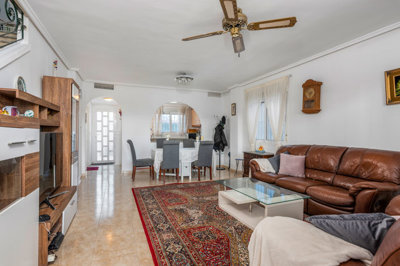 Calle-Tarragona-33-Ciudad-Quesa-24