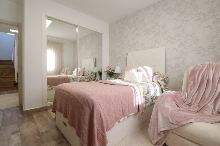 Image No.20-4 Bed Villa for sale