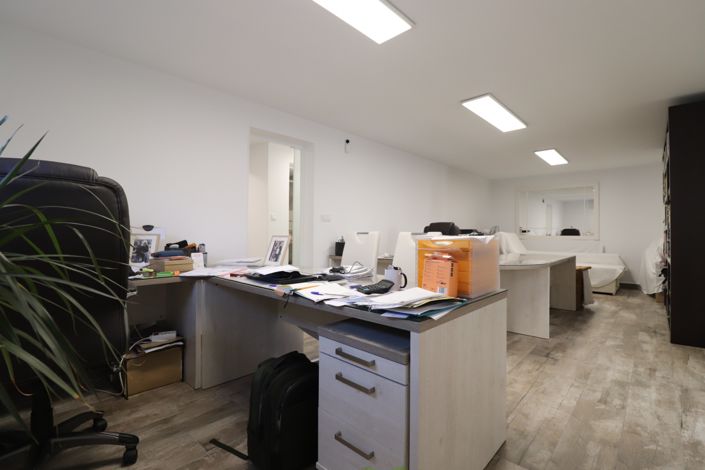 Image No.26-4 Bed Villa for sale