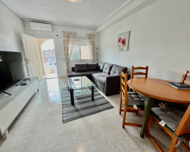 Image No.4-2 Bed Townhouse for sale