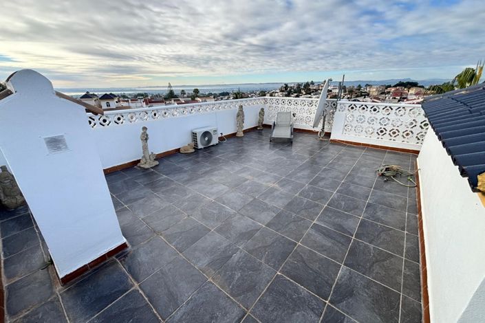 Image No.18-2 Bed Apartment for sale