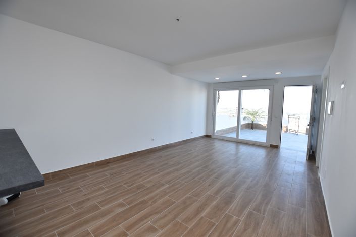 Image No.10-3 Bed Bungalow for sale