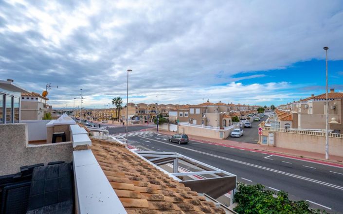 Image No.21-3 Bed Quad for sale