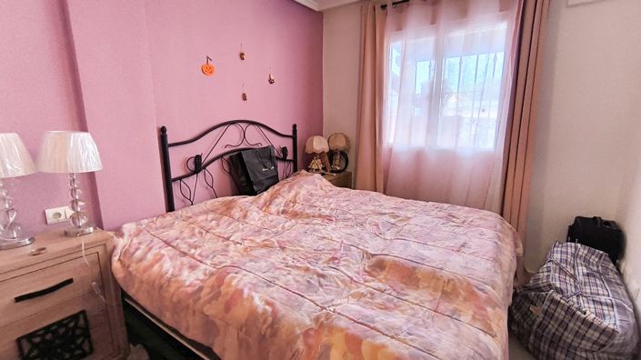 Image No.8-2 Bed Bungalow for sale