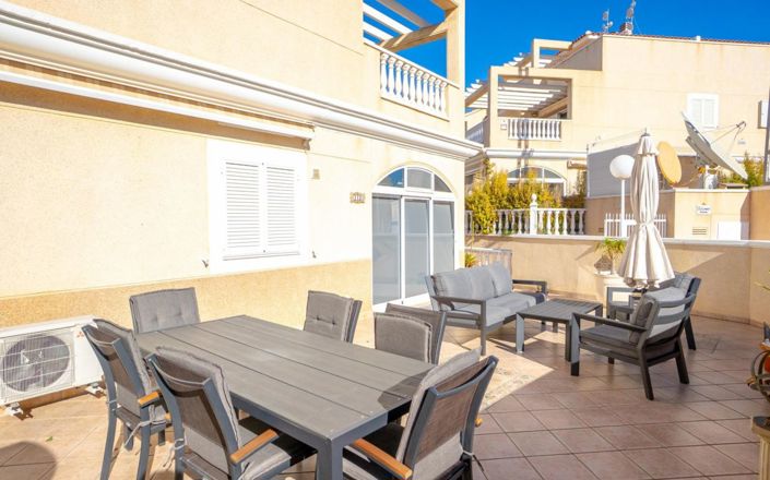 Image No.39-3 Bed Townhouse for sale