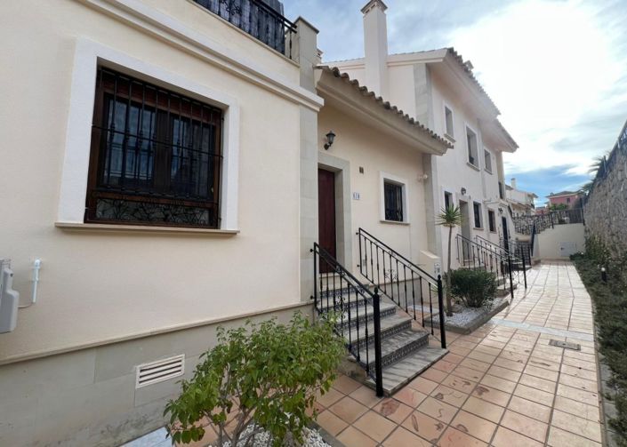 Image No.42-2 Bed Bungalow for sale