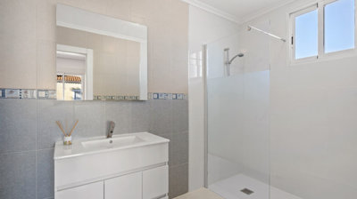 resale-country-property-dolores_327345_xl