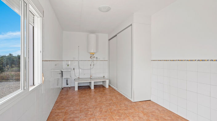 Image No.22-4 Bed Finca for sale