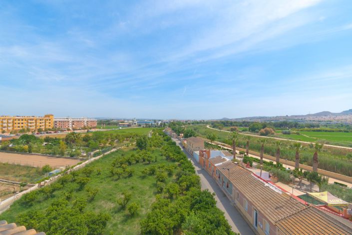 Image No.22-2 Bed Apartment for sale