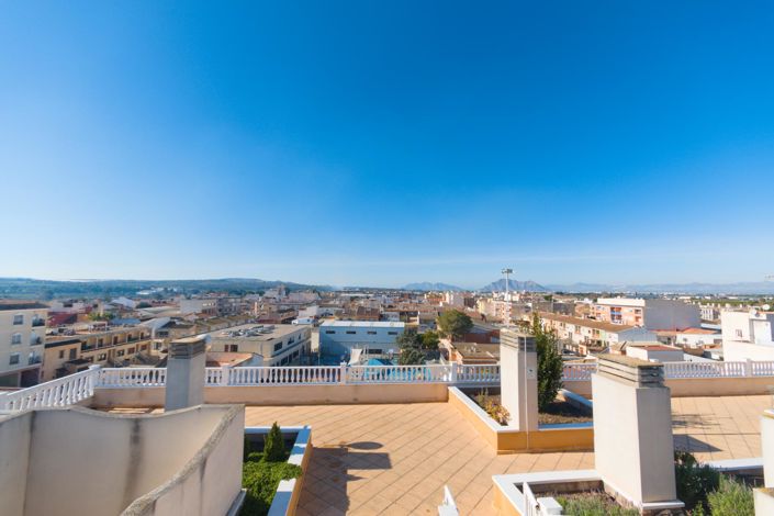 Image No.24-2 Bed Apartment for sale