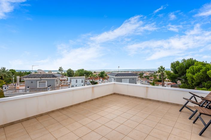 Image No.31-Villa de 4 chambres à vendre à Ciudad Quesada