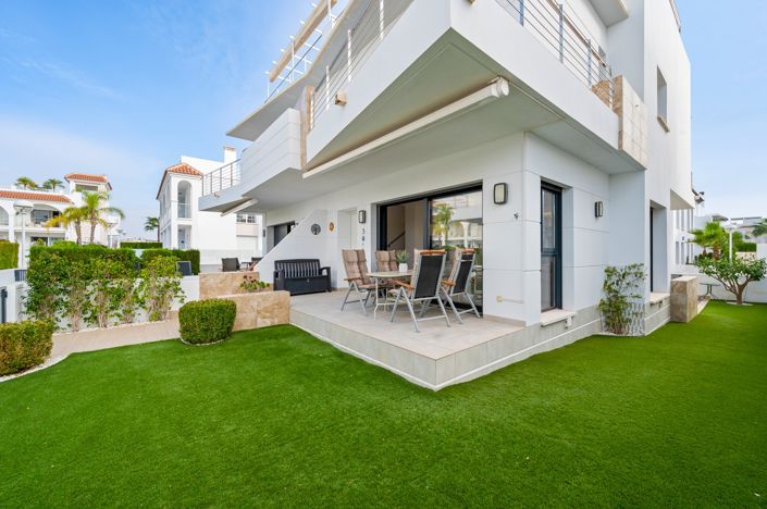 Image No.3-Propriété de 3 chambres à vendre à Ciudad Quesada