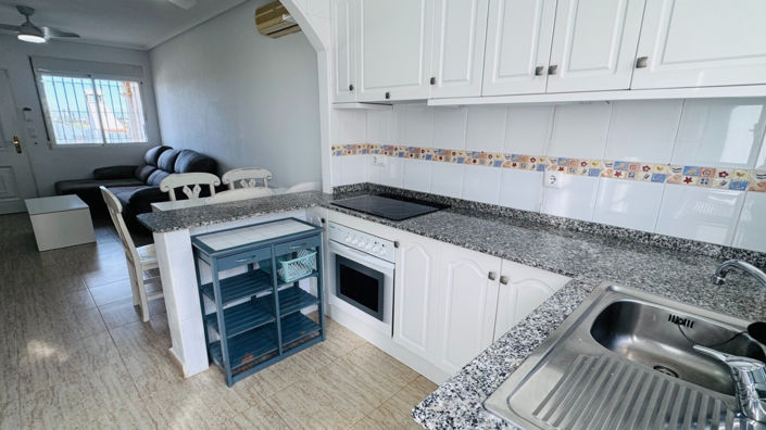 Image No.8-3 Bed Townhouse for sale