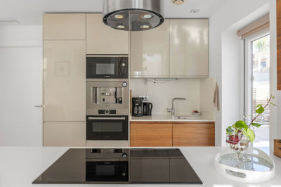 3b32af95-0ac7-4108-8c58-d44b784ac043