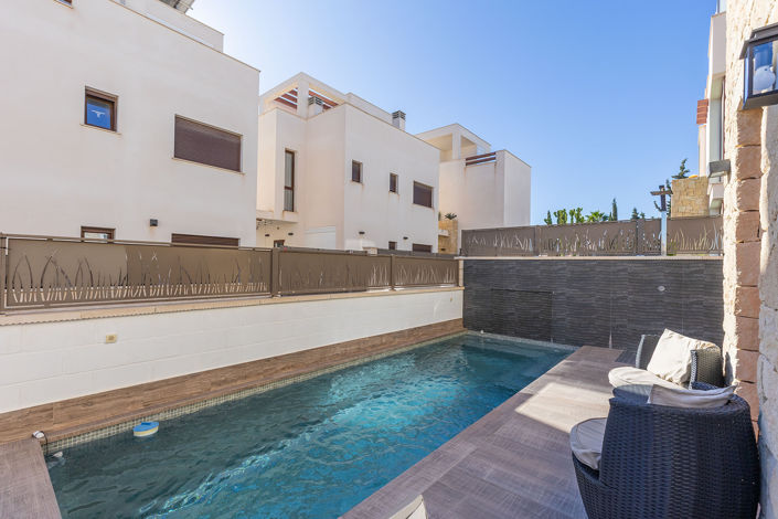 Image No.45-3 Bed Villa for sale
