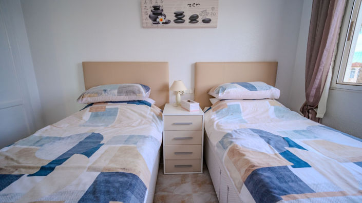 Image No.14-3 Bed Townhouse for sale