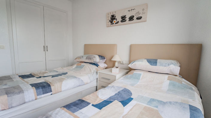 Image No.16-3 Bed Townhouse for sale