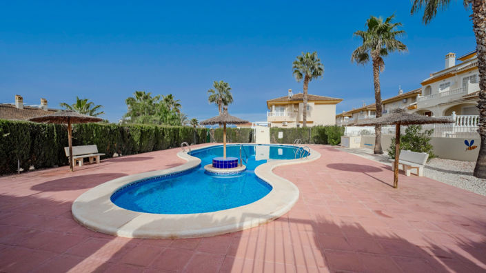 Image No.43-3 Bed Townhouse for sale