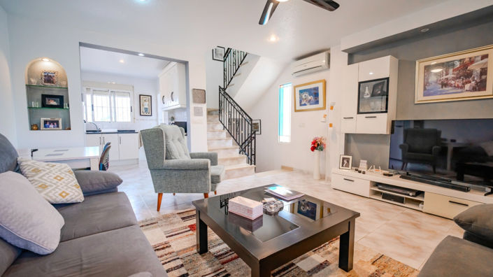 Image No.7-3 Bed Townhouse for sale