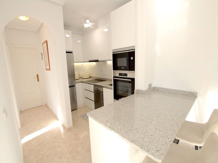 Image No.11-2 Bed Apartment for sale