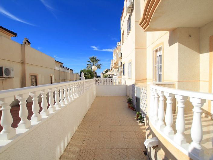 Image No.19-2 Bed Apartment for sale