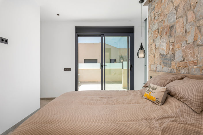 Image No.16-5 Bed Villa for sale