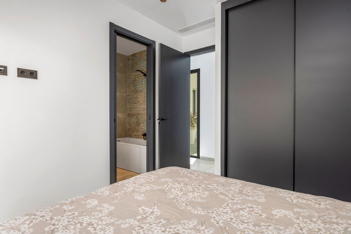 Image No.21-5 Bed Villa for sale