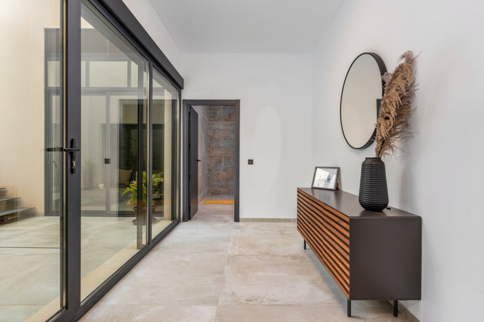 Image No.30-5 Bed Villa for sale