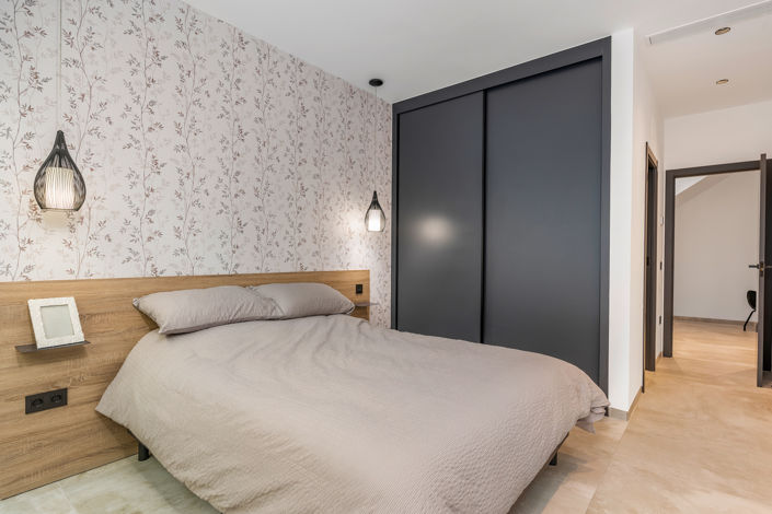 Image No.37-5 Bed Villa for sale