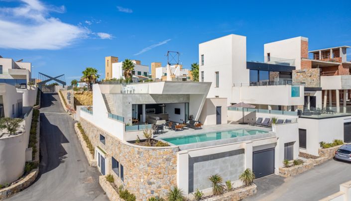 Image No.4-5 Bed Villa for sale