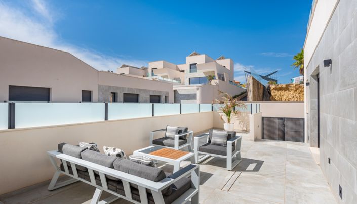 Image No.50-5 Bed Villa for sale