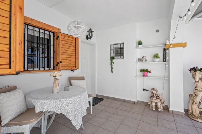 Image No.4-2 Bed Apartment for sale