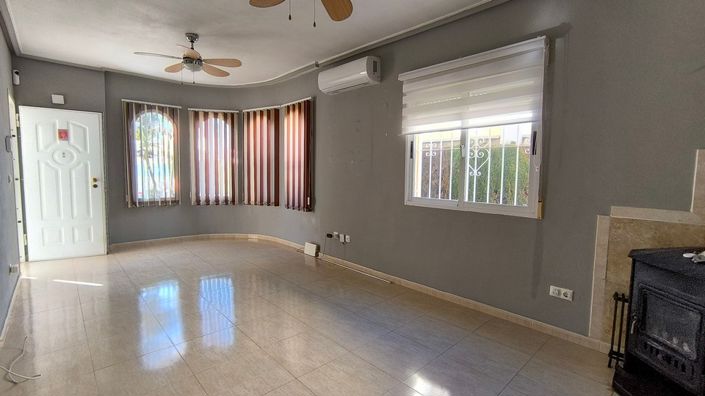 Image No.5-3 Bed Villa for sale