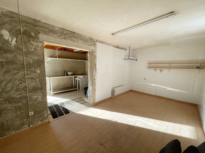 Image No.20-3 Bed Villa for sale