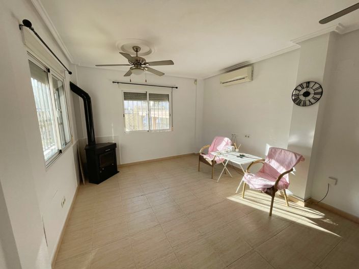 Image No.6-3 Bed Villa for sale