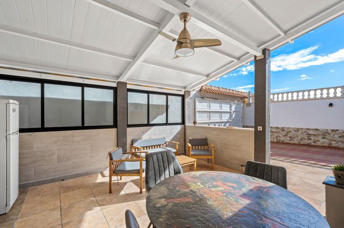 Image No.40-5 Bed Duplex for sale