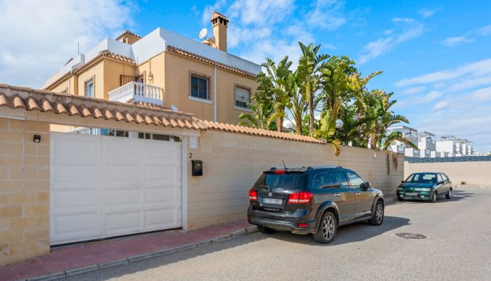 Image No.43-5 Bed Duplex for sale