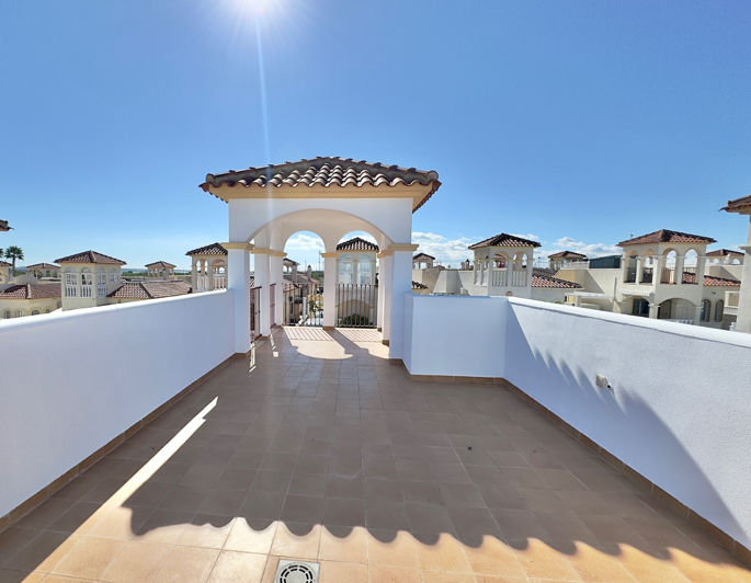 Image No.18-2 Bed Villa for sale