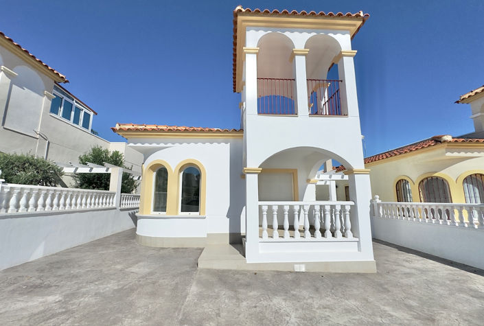 Image No.2-2 Bed Villa for sale