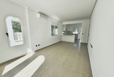 o_1j8in1vto1okb11gs1ugc17ic18302n