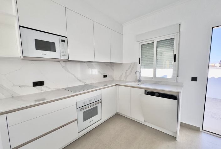 Image No.7-2 Bed Villa for sale