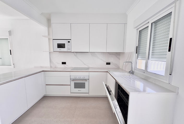 Image No.8-2 Bed Villa for sale