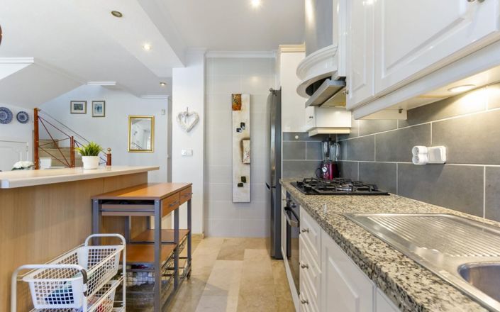 Image No.12-4 Bed Villa for sale